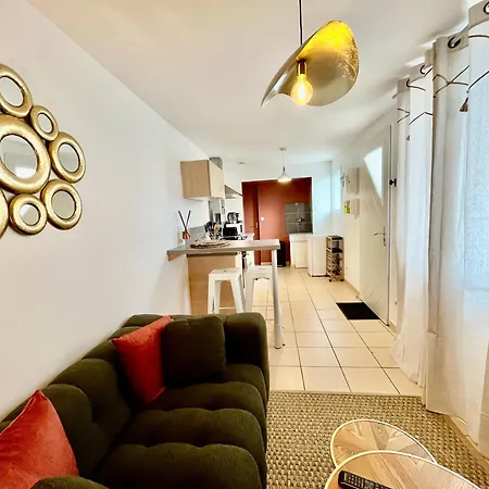 Le Pied A Terre - 2 Personnes - Lejlighed Tarbes