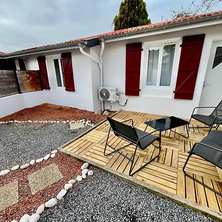 Le Pied A Terre - 2 Personnes - *